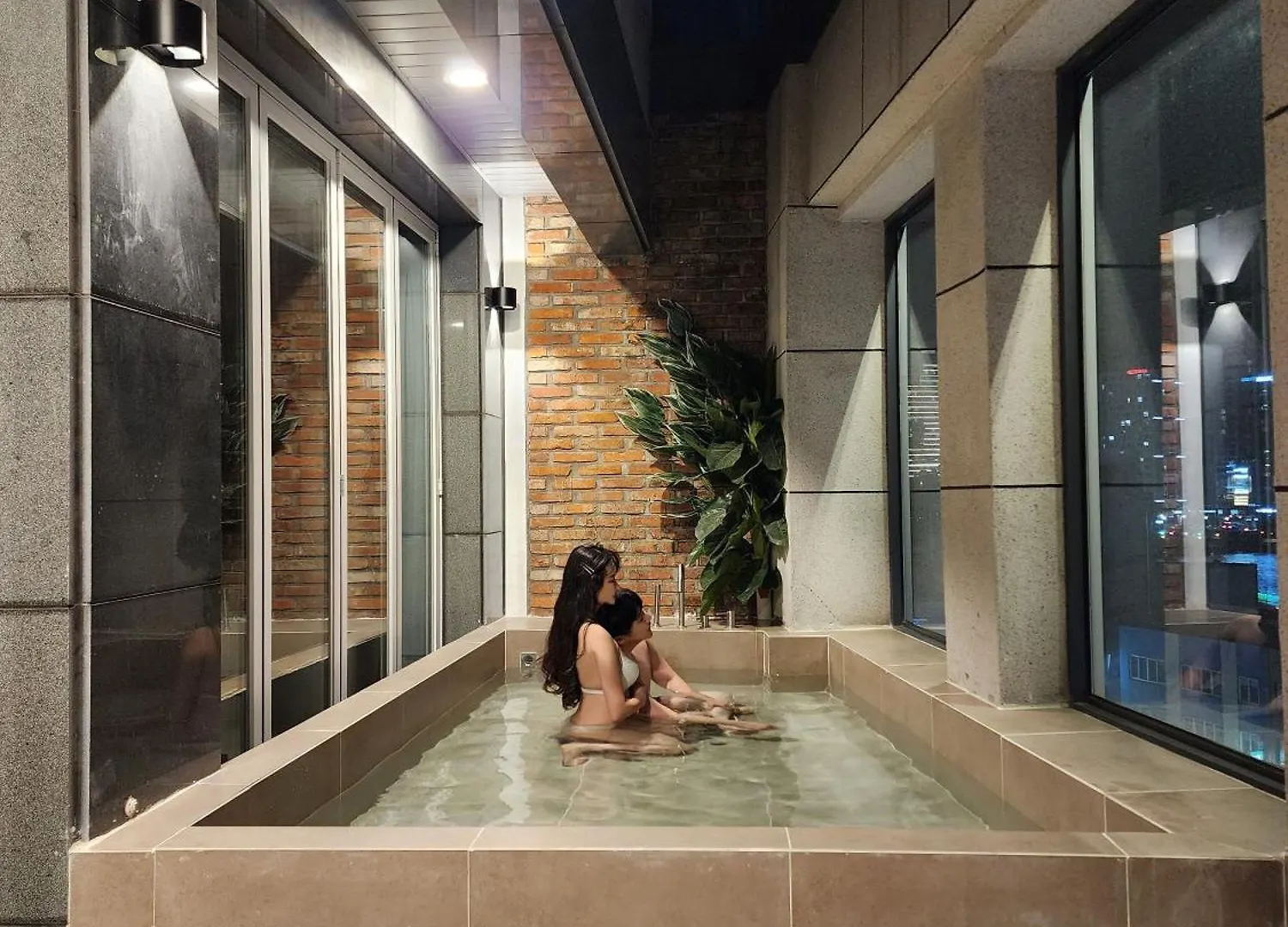 Poolvilla Gaon Busan 0*,